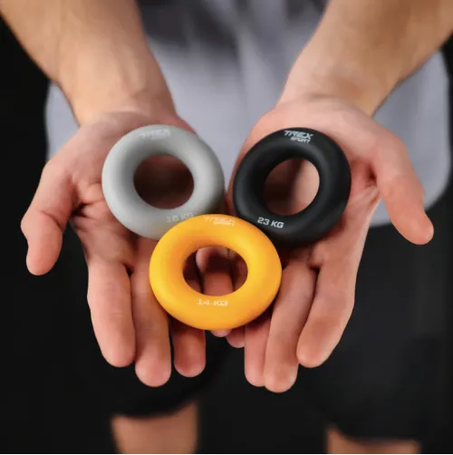 В набор входят 3 овальных эспандера с разной степенью сопротивления. Подробнее о каждом варианте: