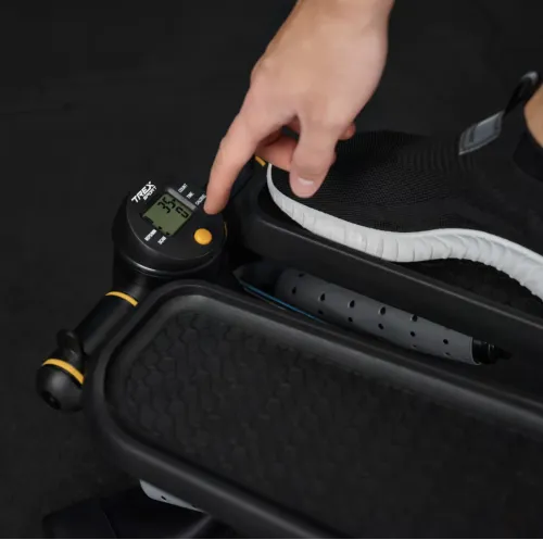 Тренировки без ограничений - максимум возможностей со степпером TX-070SP