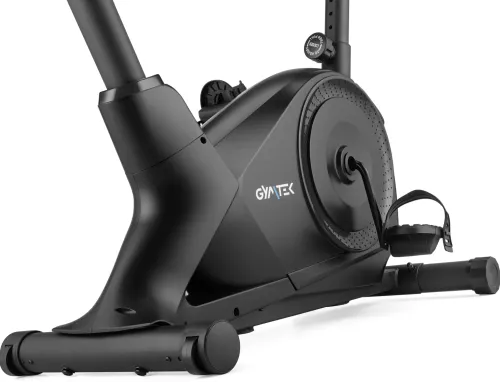 Педалі з фіксуючими ременями