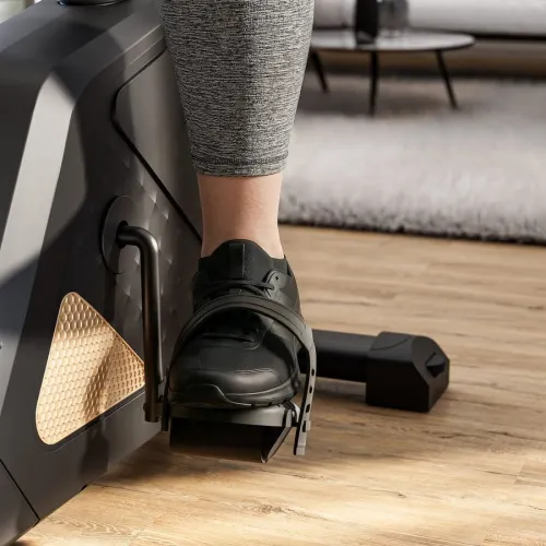 Правильна посадка і зручність під час тренування