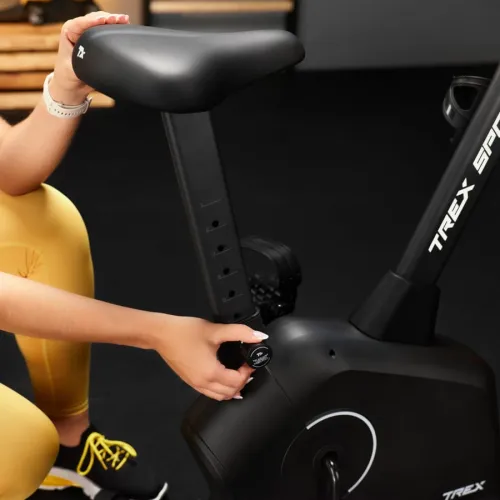 Эргономика, поддерживающая правильную посадку и комфорт