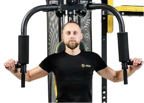 Блок Баттерфляй - сведение рук