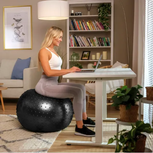 Преимущества от занятий с фитболом Hop-Sport 65см